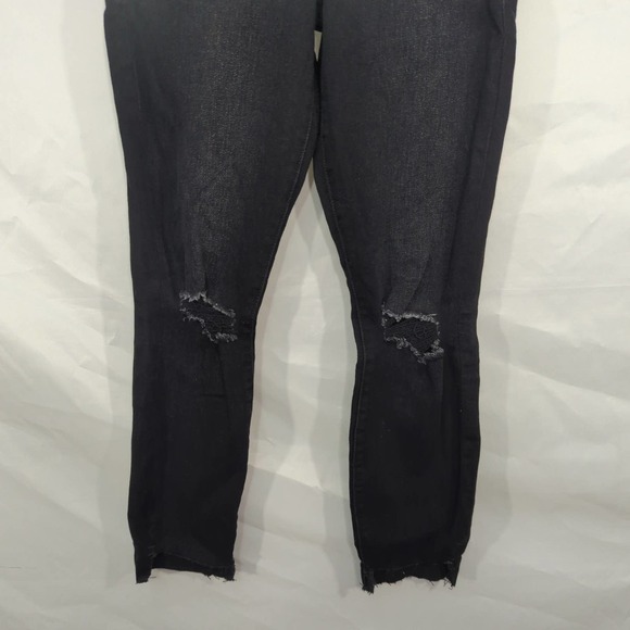 Good Americans Jeans Good Legs Crop - Picture 3 of 12